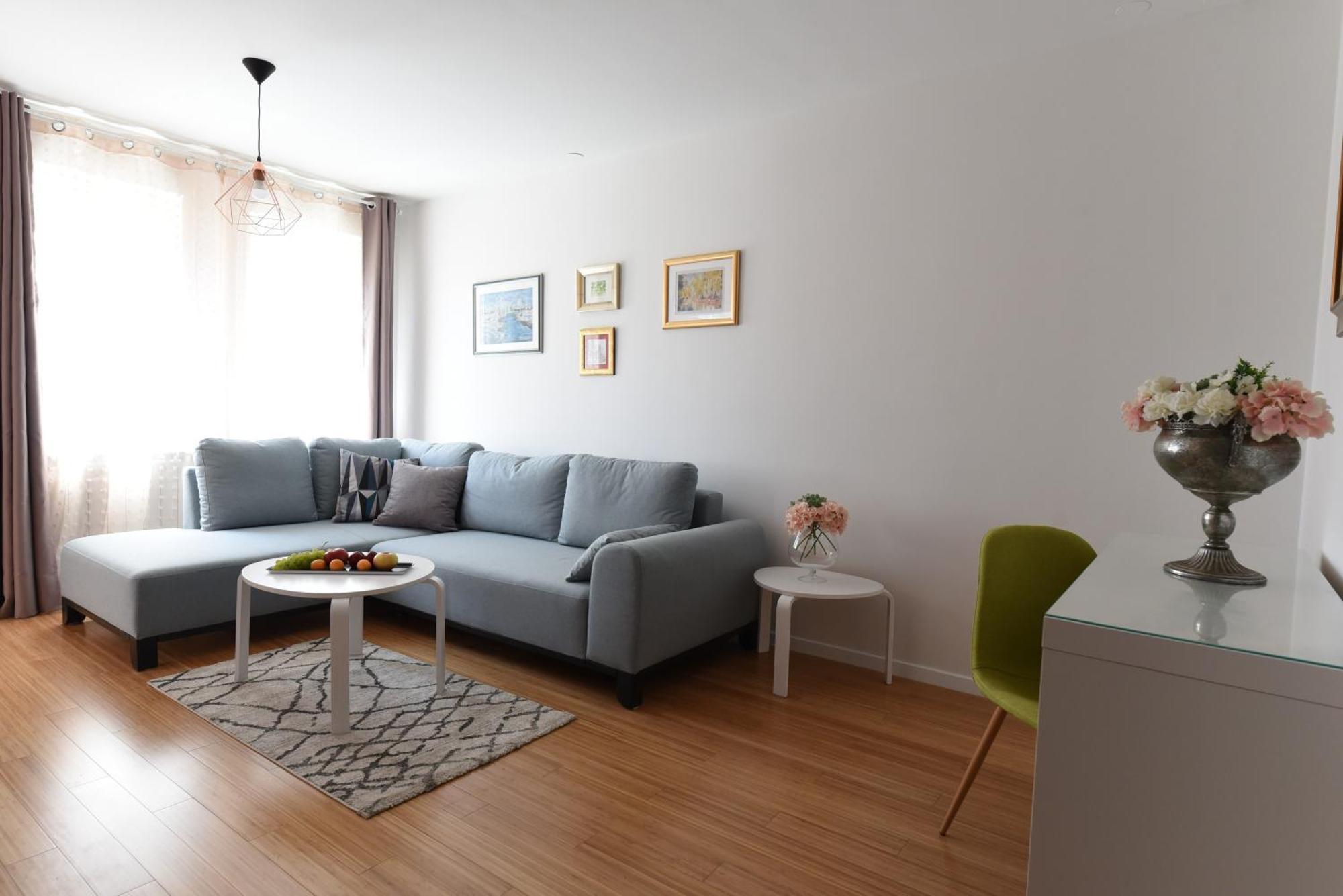 Mary'S Apartment - With Free Parking 자그레브 외부 사진